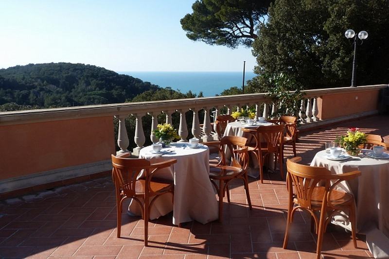 Hotel La Vedetta Livorno Bagian luar foto