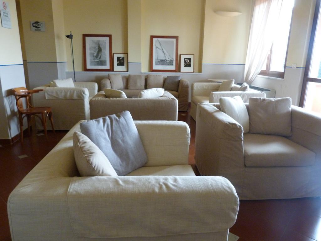 Hotel La Vedetta Livorno Bagian luar foto