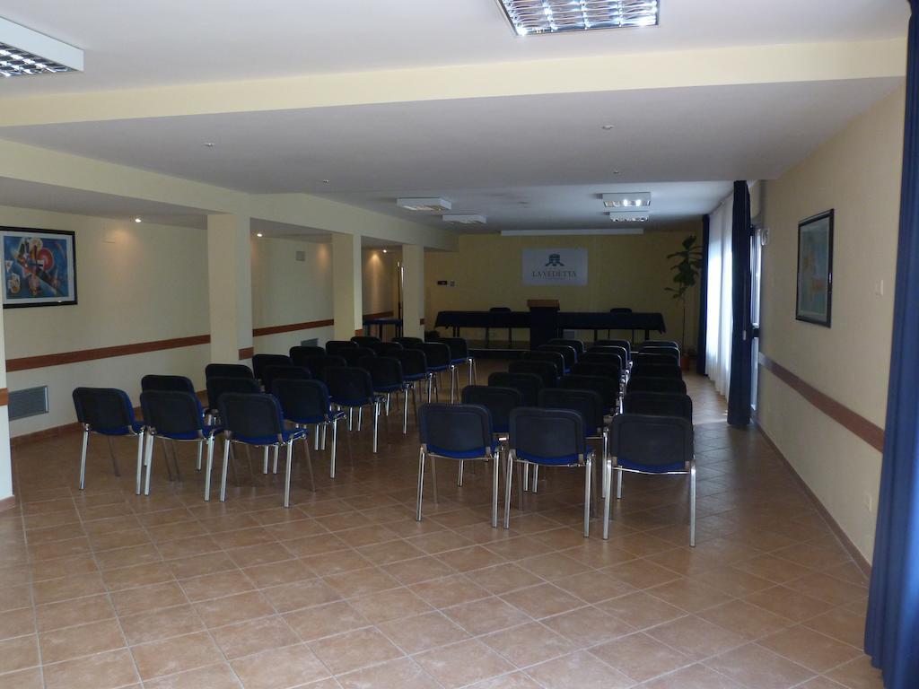 Hotel La Vedetta Livorno Bagian luar foto