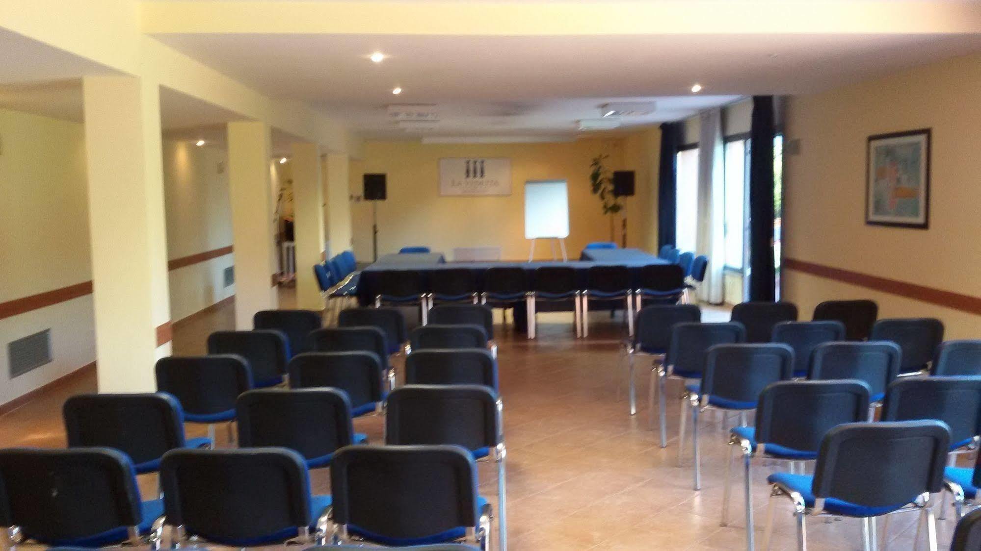 Hotel La Vedetta Livorno Bagian luar foto